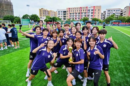广西第一届“千里杯”青少年校园足球超级联赛（普通本科女子组、体育专业女子组）在Beat365举行